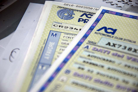 documenti spedire auto